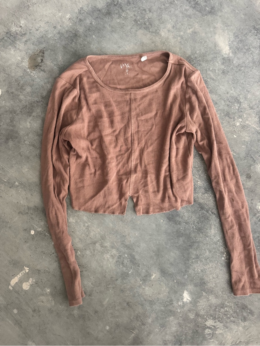 PacSun Ribbed Scoop Neck Long Sleeve Crop Top - Dusty Mauve